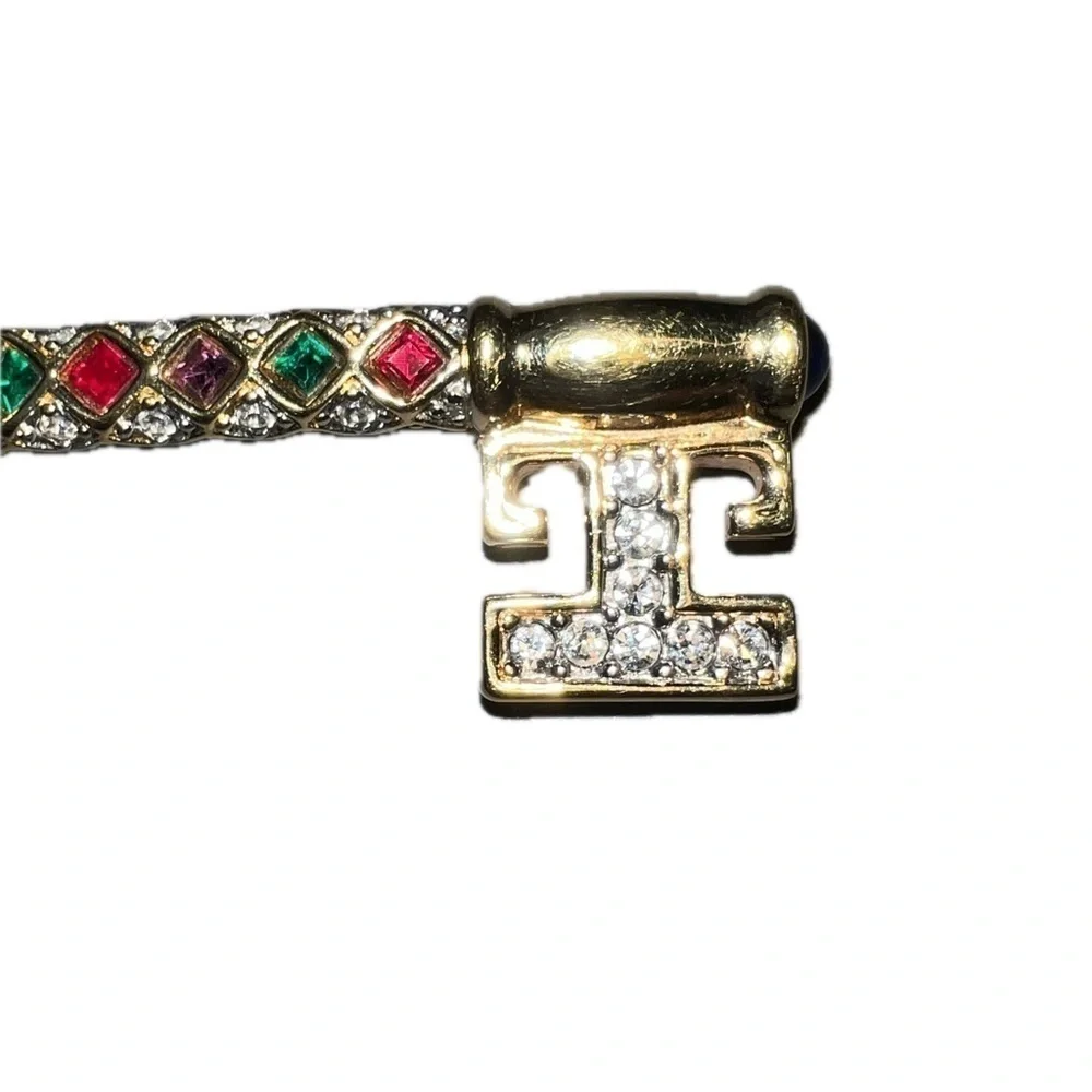 Vintage swan marking